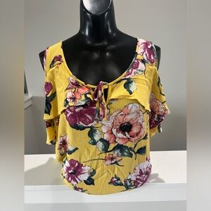 IZ Byer top Size Large